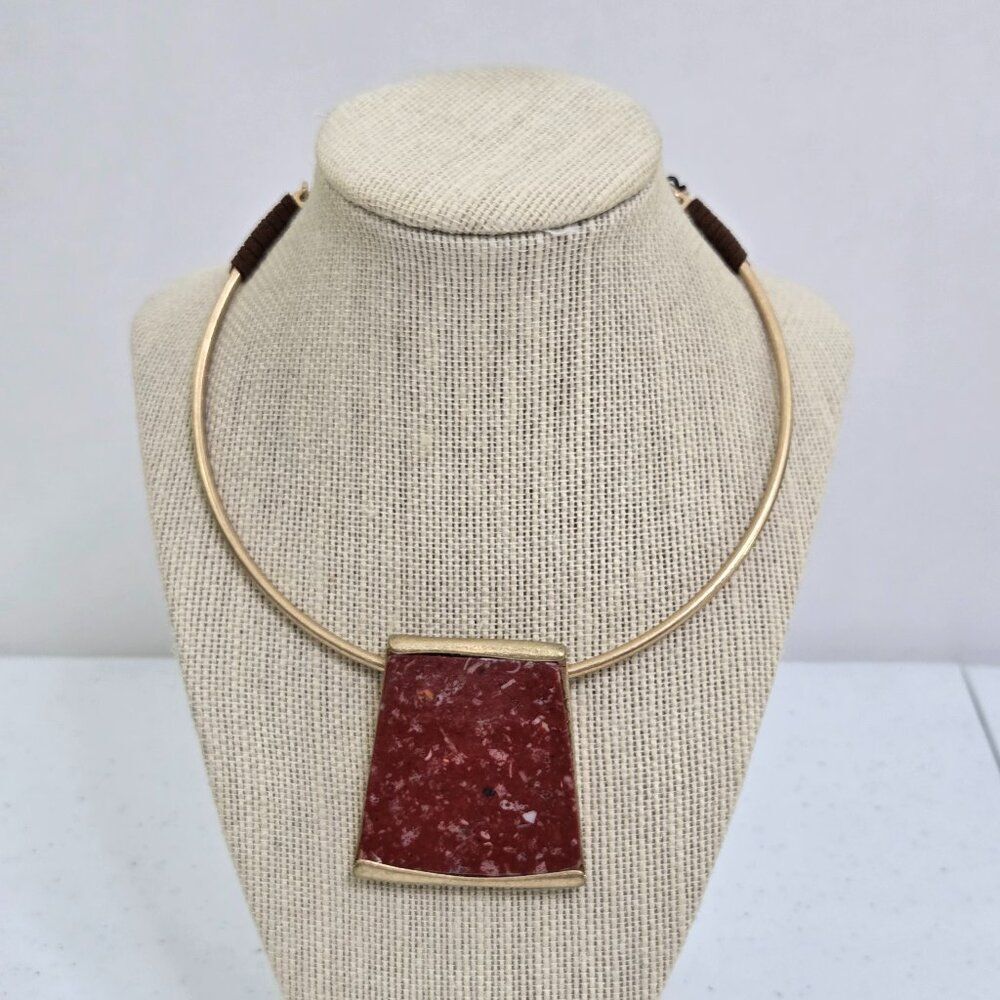 RLM Soho Robert Lee Morris Wire Red Stone Semi Precious Gold Tone New Bib